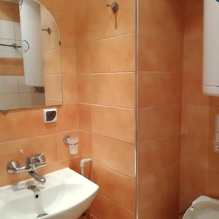къмпинг градина - Garden Beach Apartment *