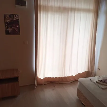 къмпинг градина - Garden Beach Sosopol
